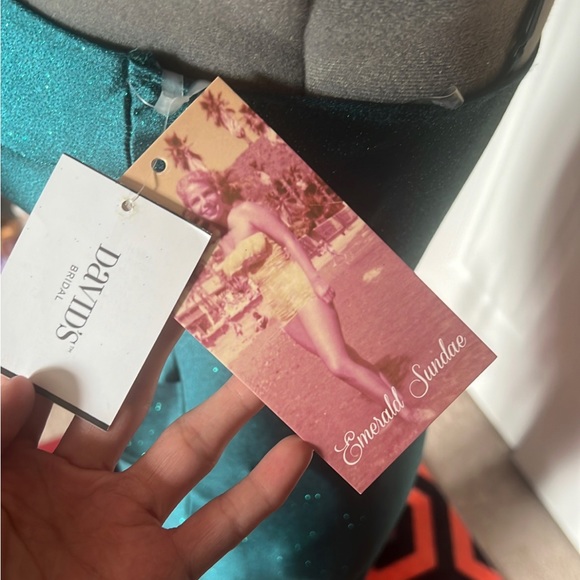 Emerald spaghetti strap thigh slit David’s bridal gown - Picture 4 of 6